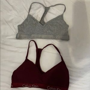 Sports bra